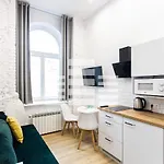 Boat Aparts - Dworzec Fabryczna 公寓式酒店 罗兹