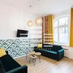 Boat Aparts - Dworzec Fabryczna 公寓式酒店 罗兹