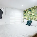 公寓式酒店 Boat Aparts - Dworzec Fabryczna 罗兹