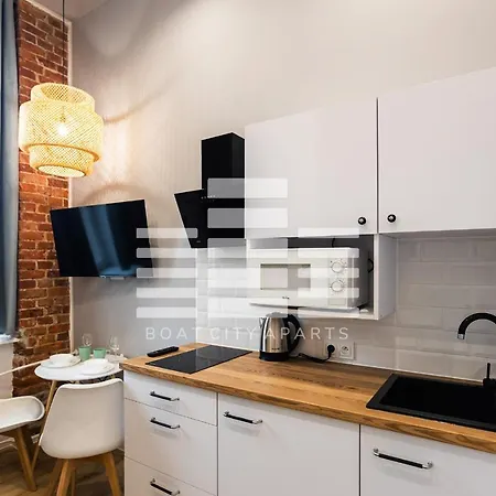 Boat Aparts - Dworzec Fabryczna