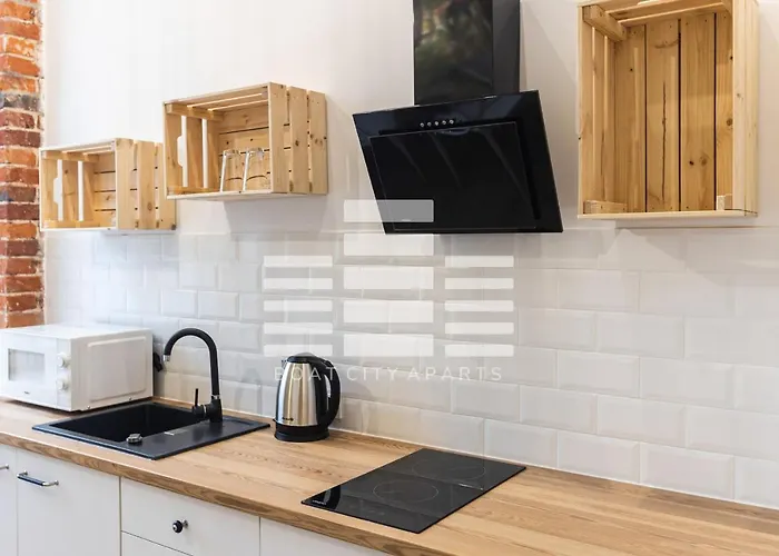 Boat Aparts - Dworzec Fabryczna Aparthotel Lodž