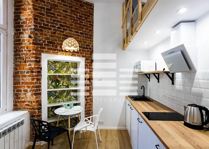 Boat Aparts - Dworzec Fabryczna Lodž