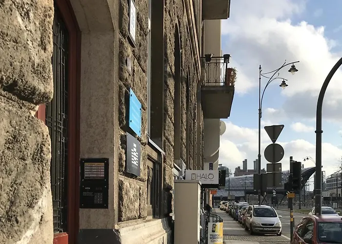 Apart-hotel Boat Aparts - Dworzec Fabryczna 3*