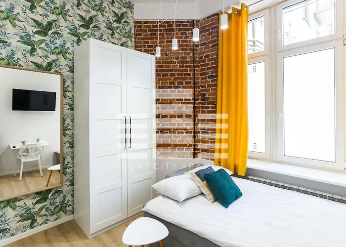 Aparthotel Boat Aparts - Dworzec Fabryczna Lodž